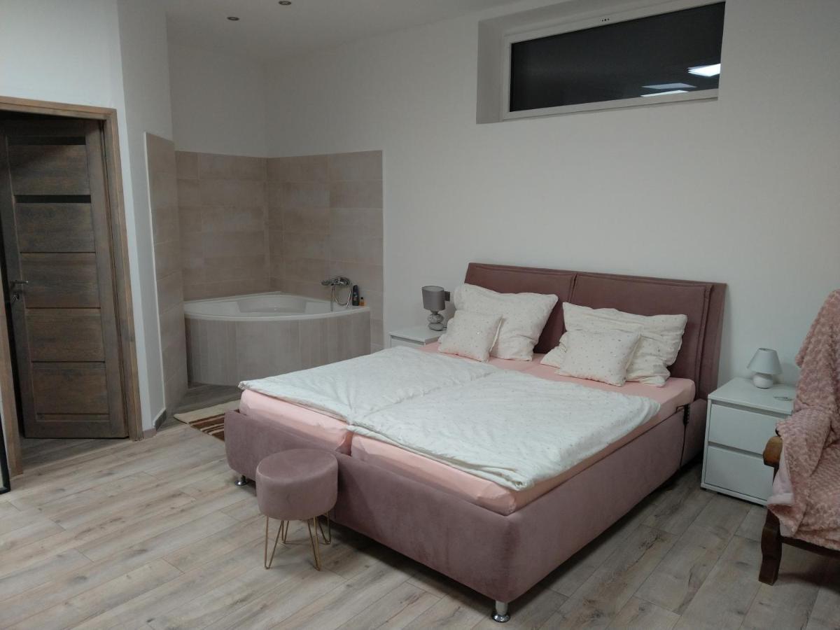 Silver Dream Apartmanhaz Ντέμπρετσεν Εξωτερικό φωτογραφία