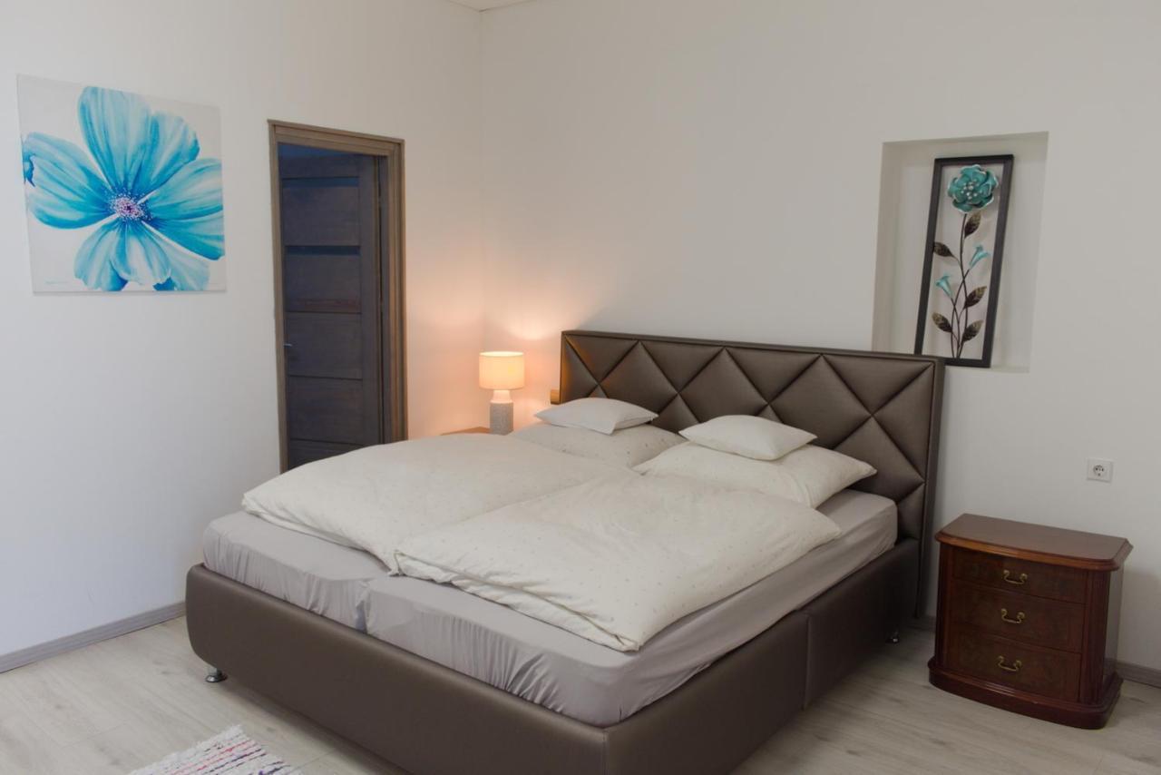 Silver Dream Apartmanhaz Ντέμπρετσεν Εξωτερικό φωτογραφία