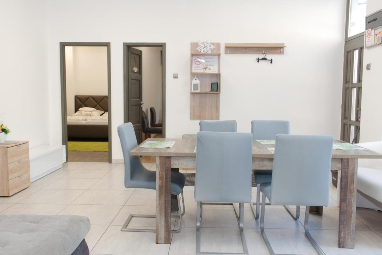 Silver Dream Apartmanhaz Ντέμπρετσεν Εξωτερικό φωτογραφία